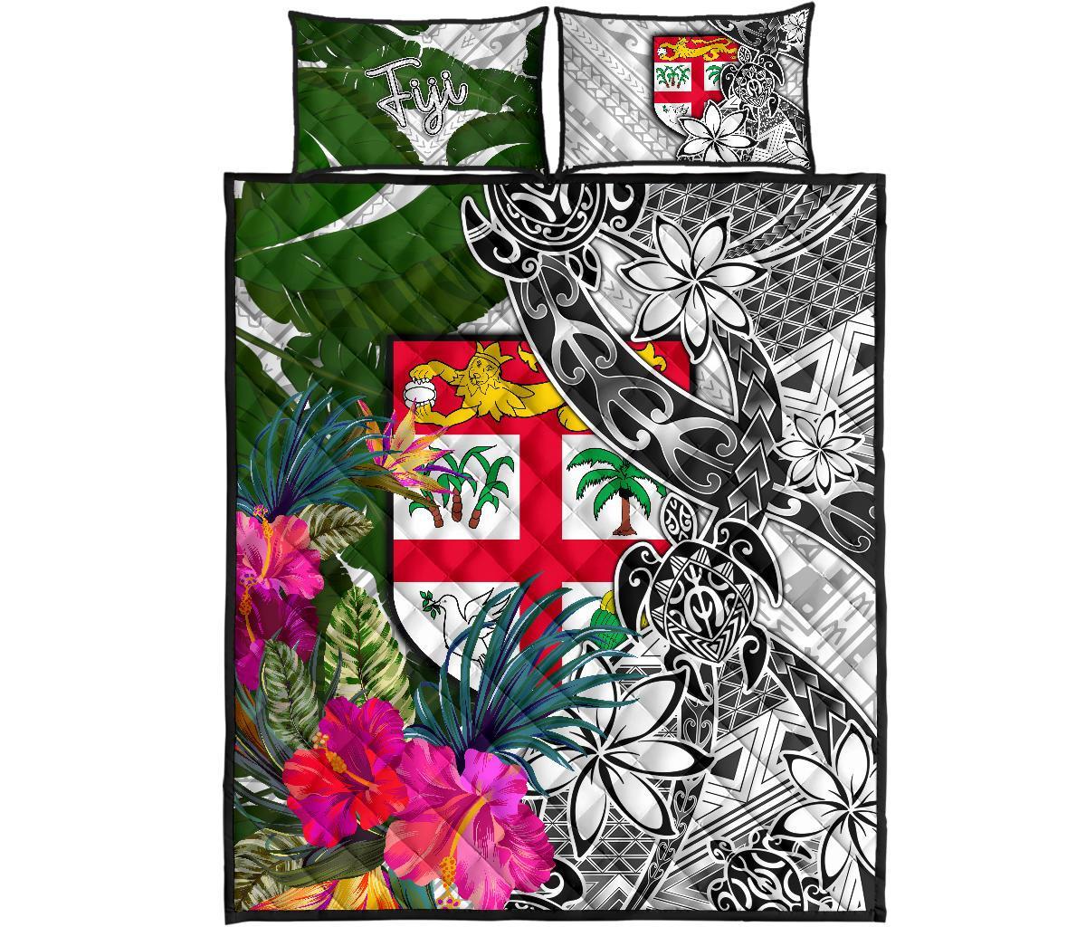 Fiji Quilt Bed Set White - Turtle Plumeria Banana Leaf - Polynesian Pride