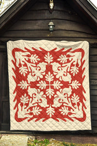 Hawaiian Tropical Pattern Premium Quilt - Red - Argu Style - AH - Polynesian Pride