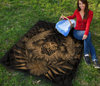 Hawaii Owl Hibiscus Plumeria Premium Quilt - Gold - Polynesian Pride