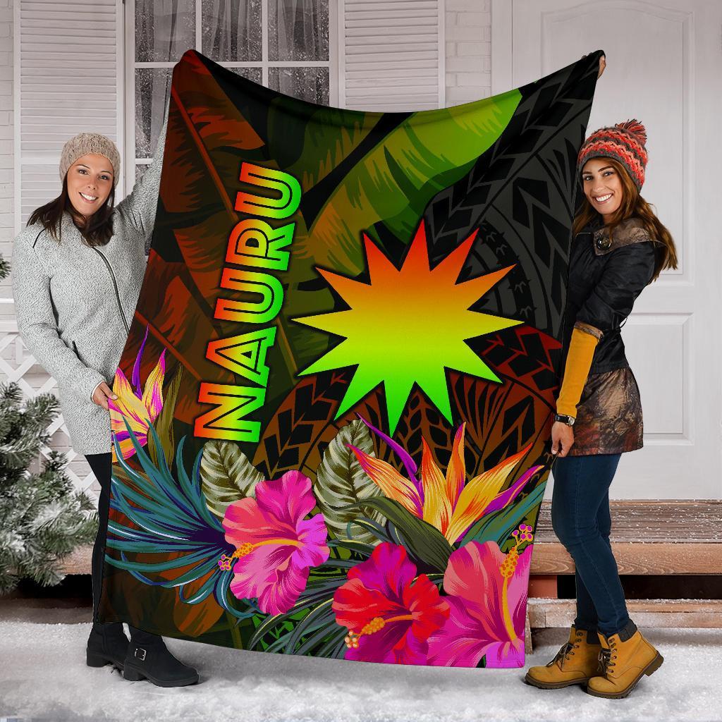 Nauru Polynesian Premium Blanket - Hibiscus and Banana Leaves - Polynesian Pride