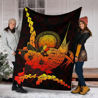 Northern Mariana Islands Polynesian Premium Blanket - Swordfish With Hibiscus - Polynesian Pride