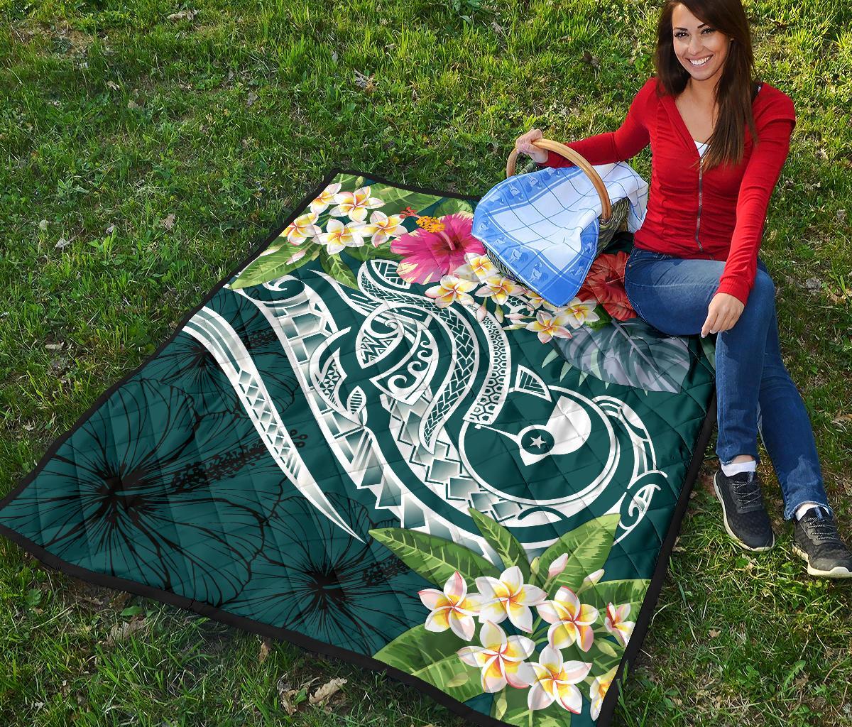 YAP Polynesian Premium Quilt - Summer Plumeria (Turquoise) - Polynesian Pride