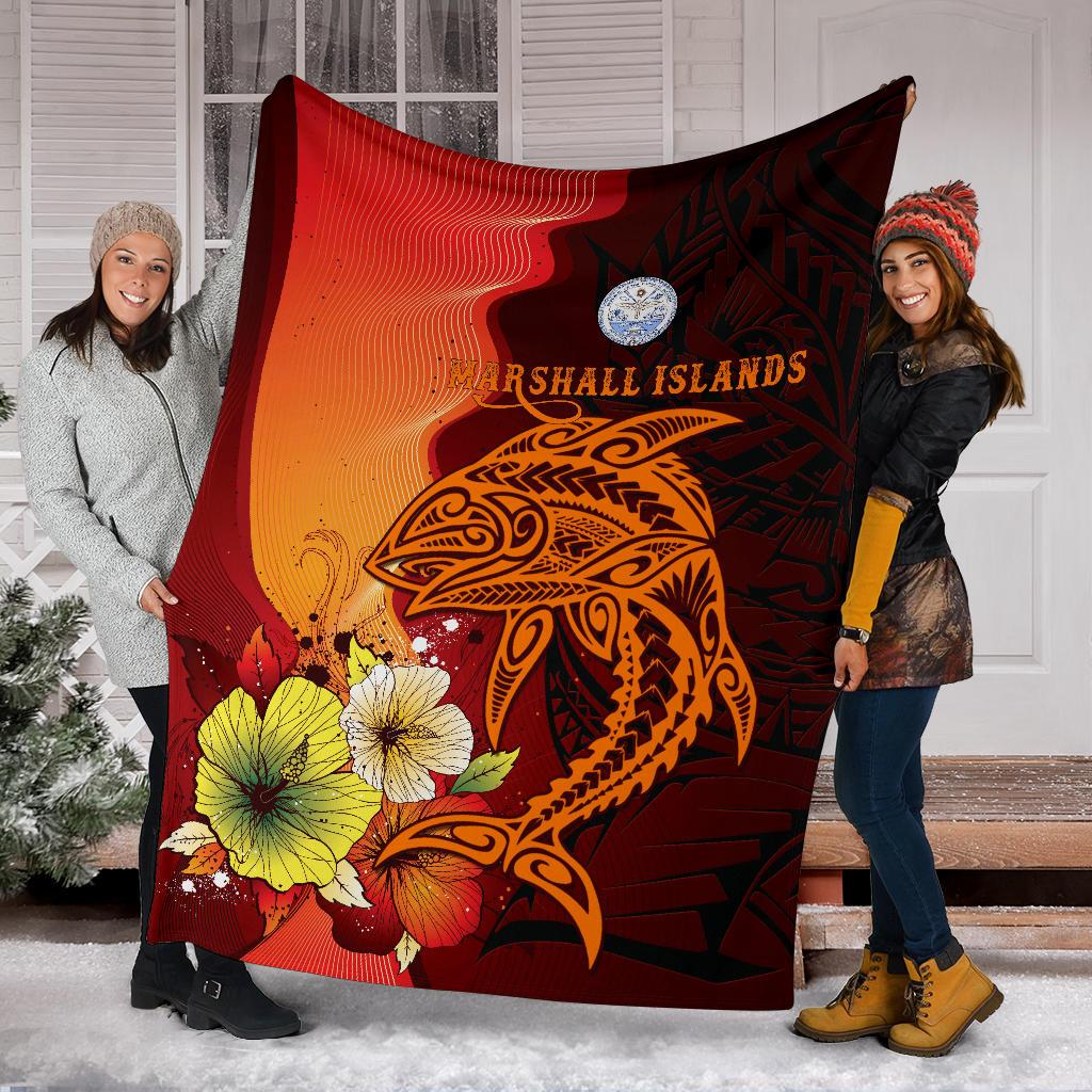 Marshall Islands Premium Blankets - Tribal Tuna Fish - Polynesian Pride