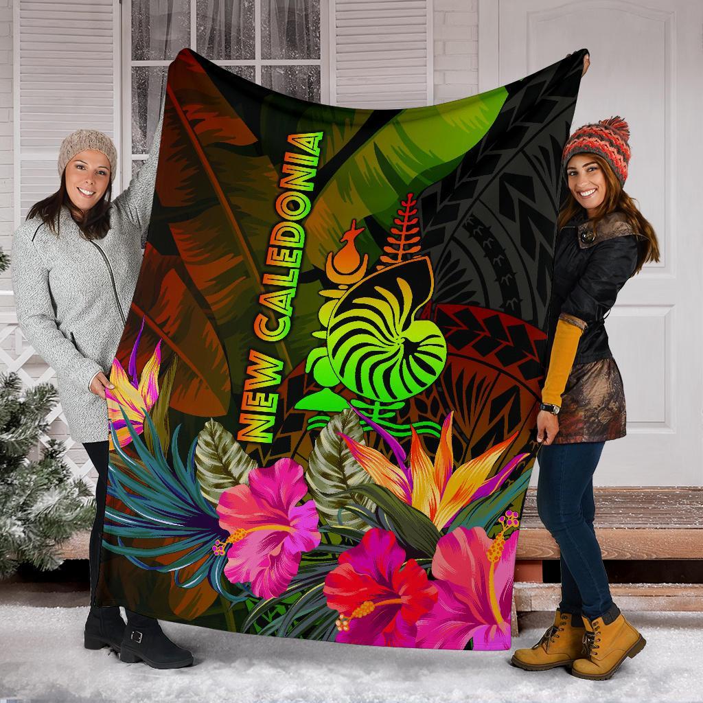 New Caledonia Polynesian Premium Blanket - Hibiscus and Banana Leaves - Polynesian Pride