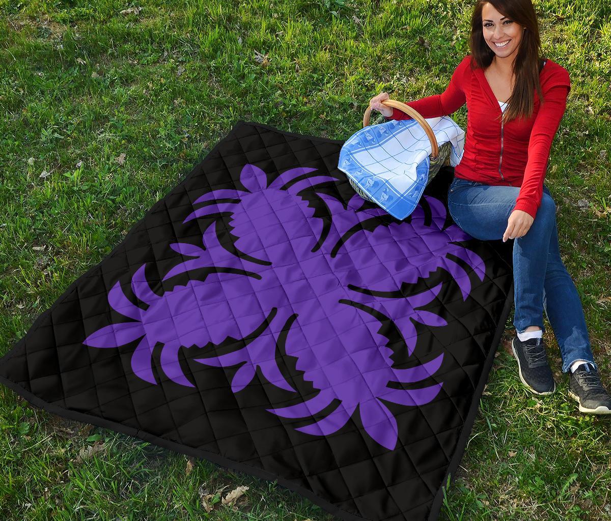 Hawaiian Premium Quilt Royal Pattern - Black And Purple - A2 Style - Polynesian Pride