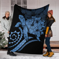 Hawaii Turtle Hibiscus Polynesian Vintage Premium Blanket - Pastel Blue - Polynesian Pride