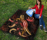 Vanuatu Polynesian Premium Quilt - Turtle With Blooming Hibiscus Gold - Polynesian Pride