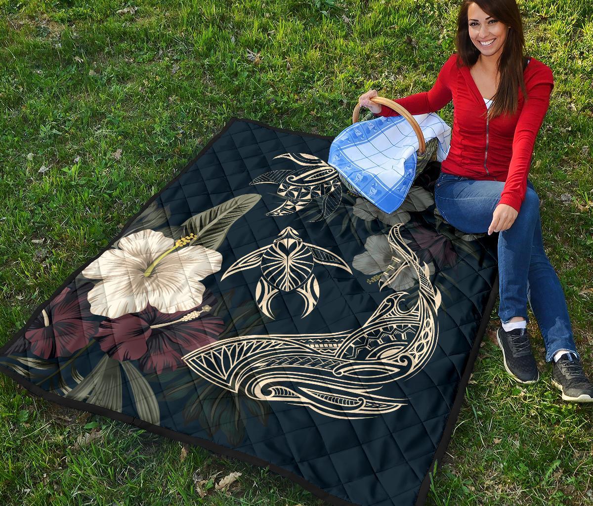 Hawaii Tropical Hibiscus Turtle Shark Aumakua Premium Quilt - Lucas Style - Blue - Polynesian Pride