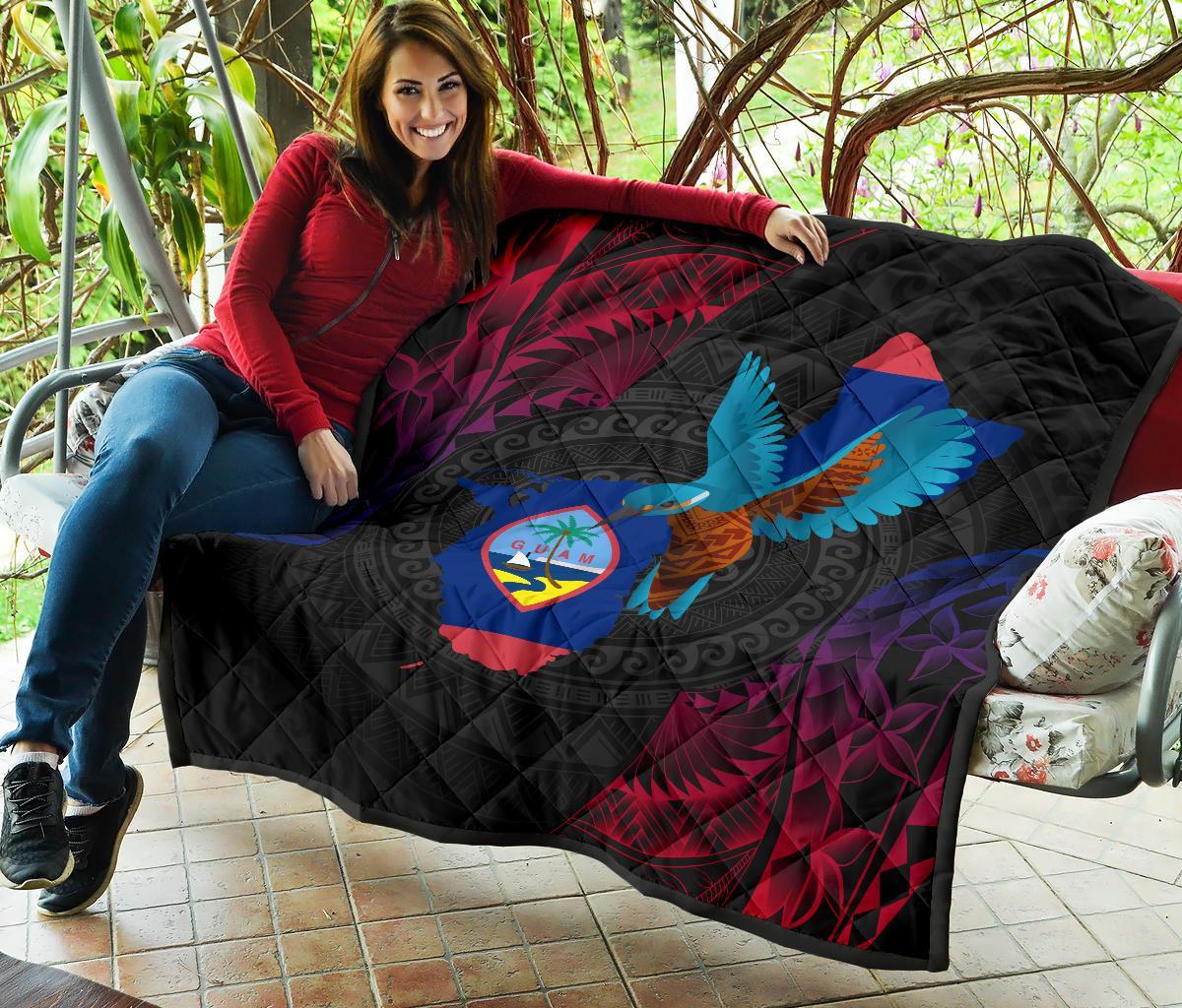 Guam Premium Quilt - KingFisher Bird With Map - Polynesian Pride