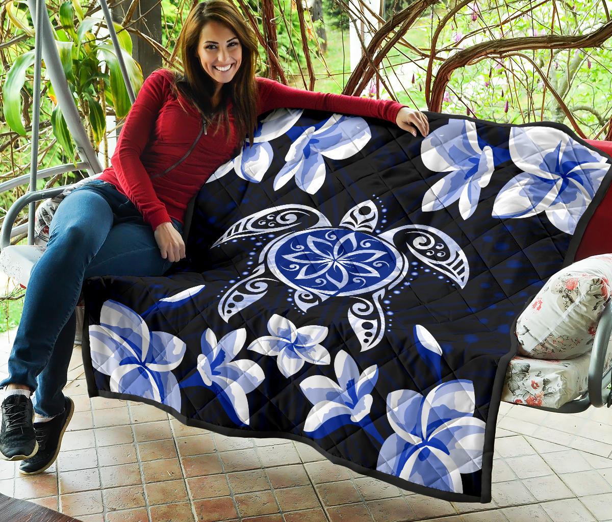 Hawaiian Icon Blue Turtle Plumeria Quilt - Polynesian Pride