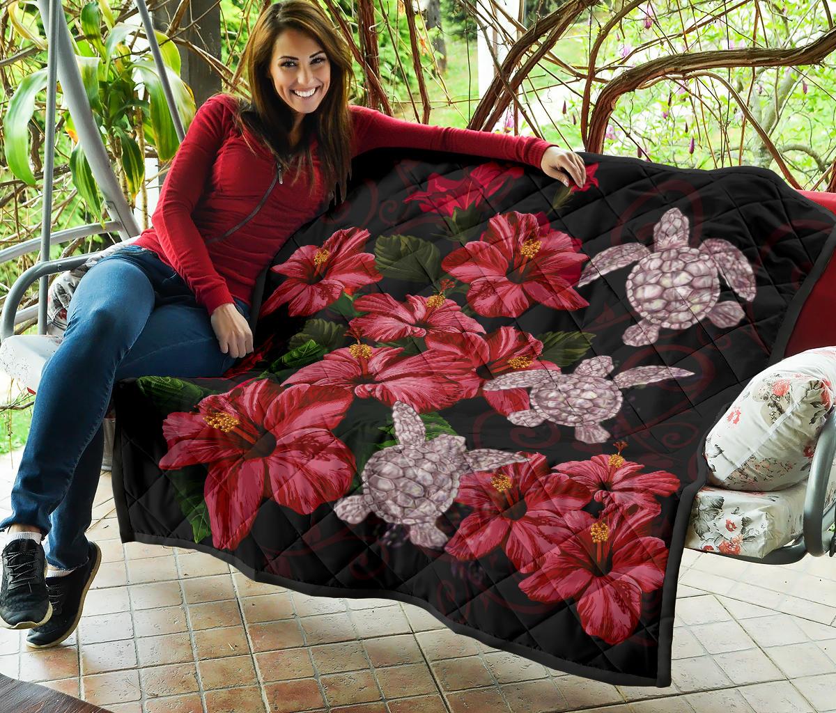 Hawaii Red Hibiscus Turtle Premium Quilt - AH - Ray Style - Polynesian Pride