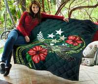 Kosrae Polynesian Premium Quilt - Green Turtle Hibiscus - Polynesian Pride
