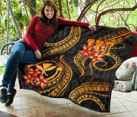 Polynesian Hawaii Premium Quilt - Gold Plumeria - Polynesian Pride