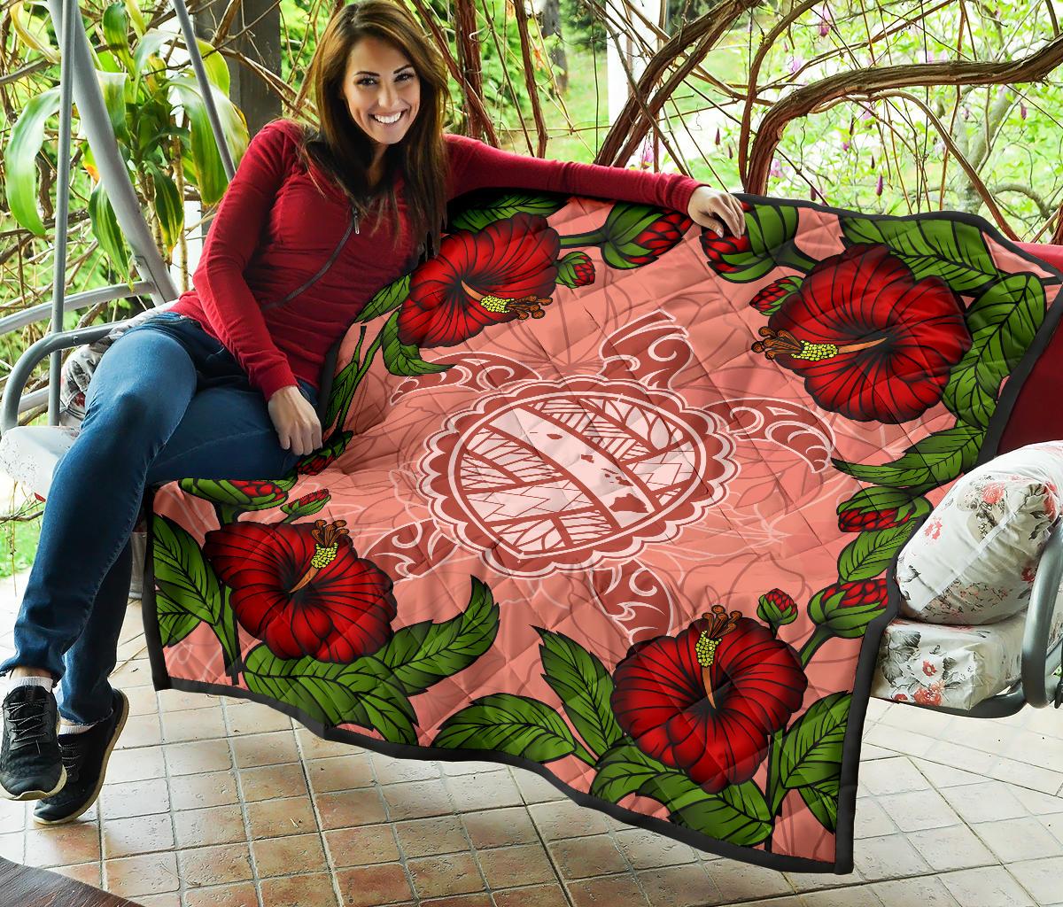 Hawaii Turtle Hibiscus Pink Premium Quilt - Polynesian Pride
