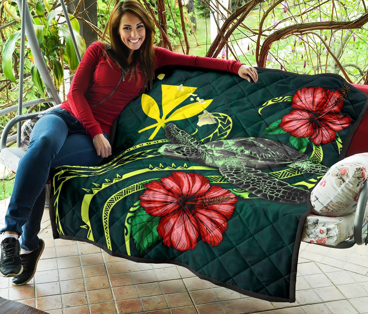 Hawaii Polynesian Premium Quilt - Green Turtle Hibiscus - Polynesian Pride