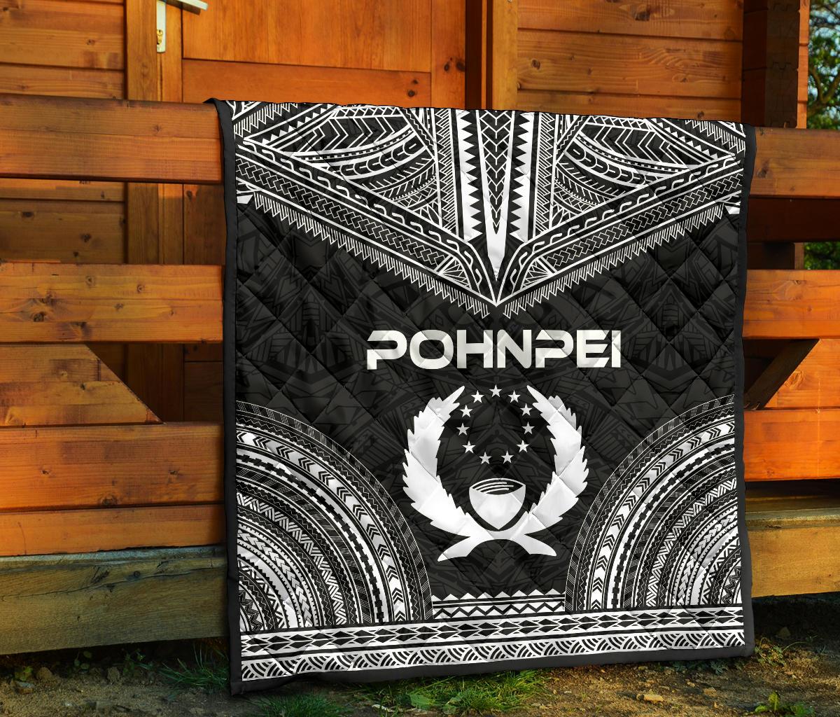 Pohnpei Premium Quilt - Pohnpie Flag Polynesian Chief Black Version - Polynesian Pride