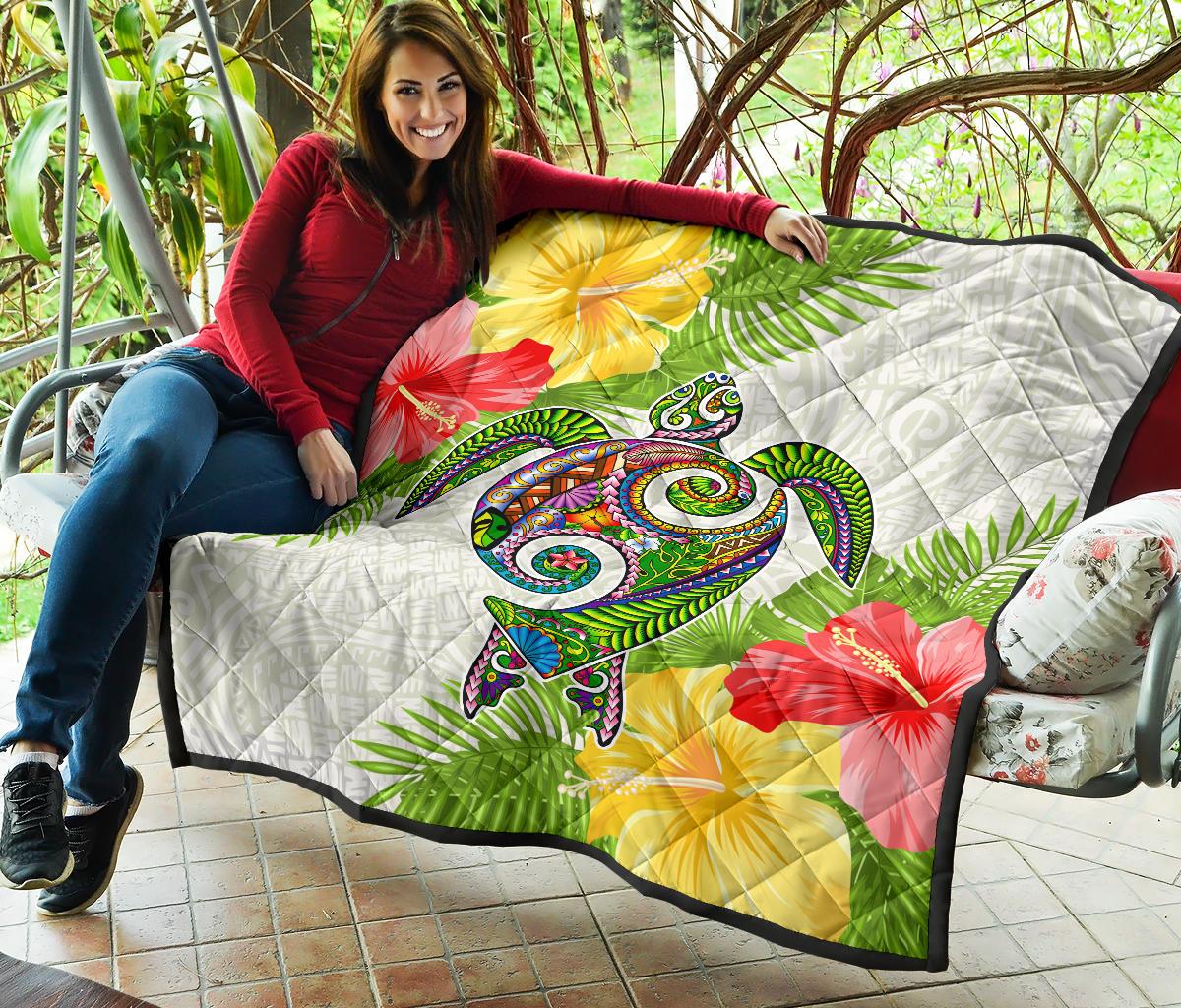 Polynesian Hawaii Quilt Turtle Colorful - Polynesian Pride