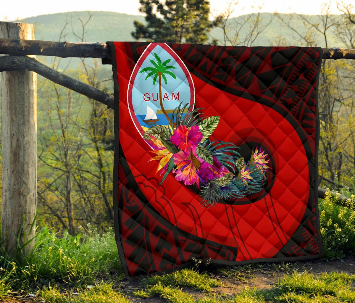 Guam Premium Quilt - Polynesian Hook And Hibiscus (Red) - Polynesian Pride