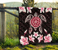 Hawaiian Pinky Turtle Plumeria Quilt - Polynesian Pride