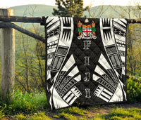 Fiji Premium Quilt - Fiji Coat Of Arms Polynesian White Tattoo (Black) - Polynesian Pride