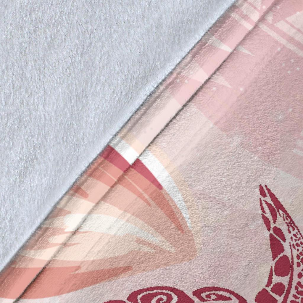 Hawaii Turtle Kanaka Plumeria Polynesian Pink Premium Blanket - Polynesian Pride