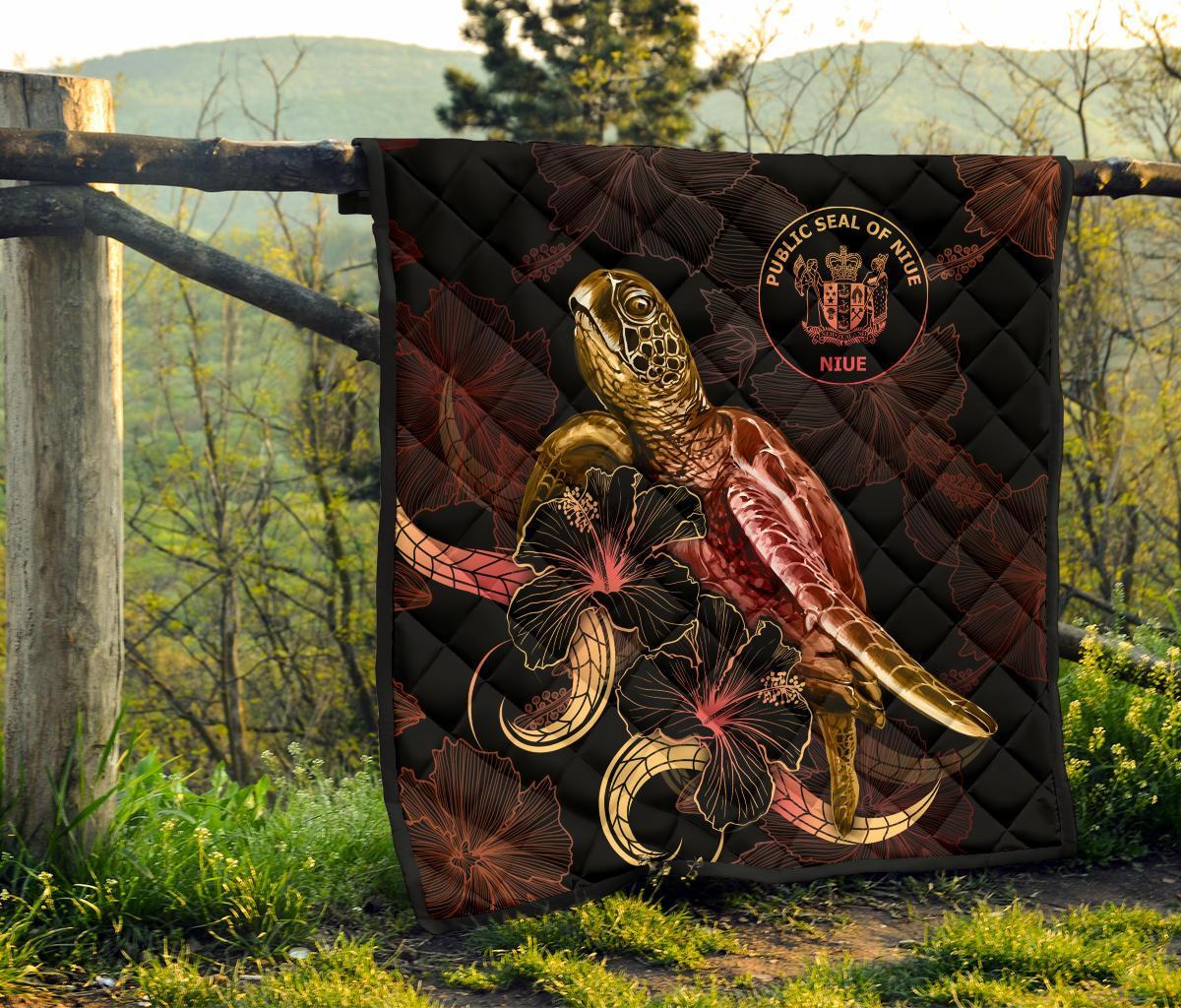 Niue Polynesian Premium Quilt - Turtle With Blooming Hibiscus Gold - Polynesian Pride