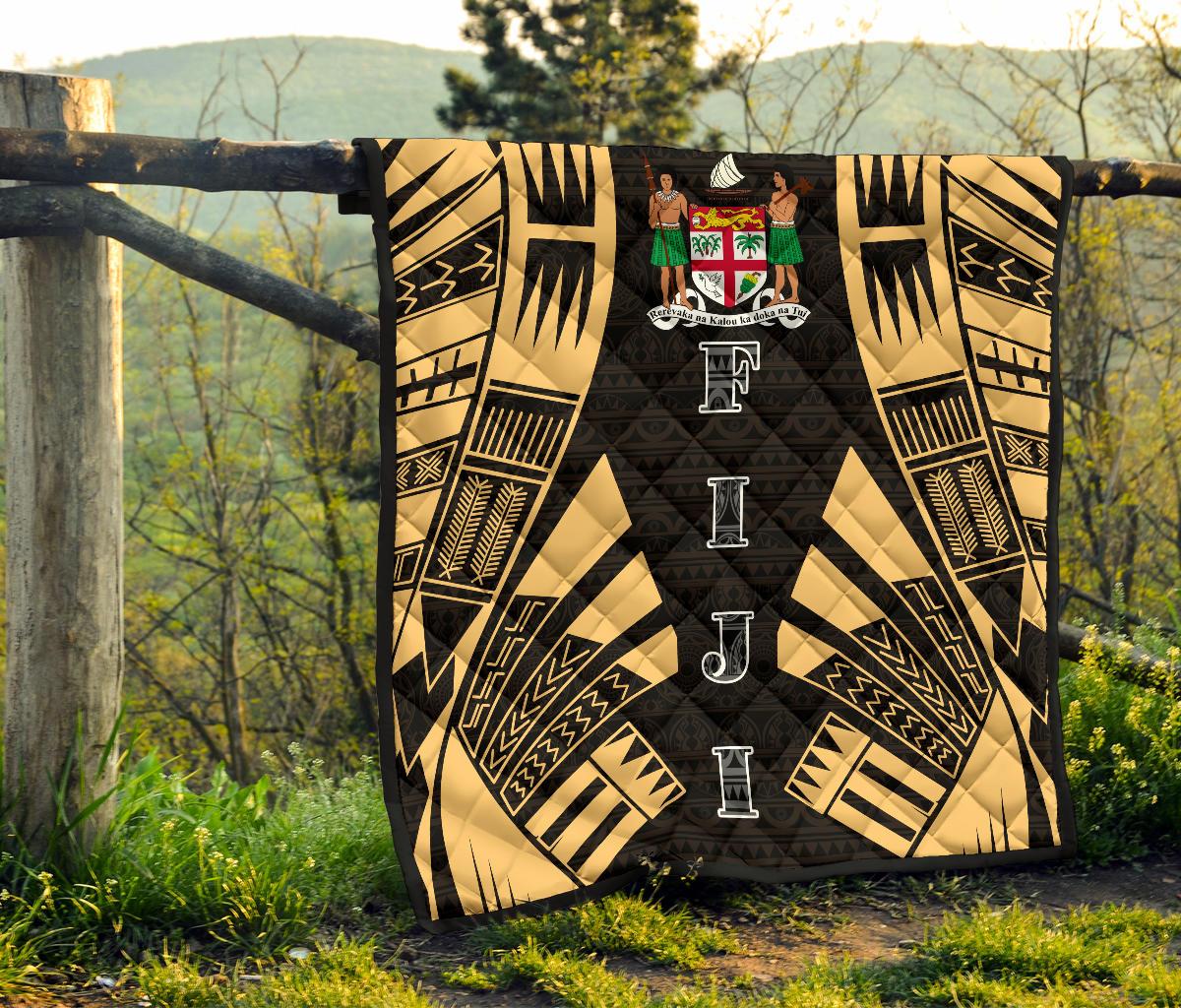 Fiji Premium Quilt - Fiji Coat Of Arms Polynesian Gold Tattoo - Polynesian Pride