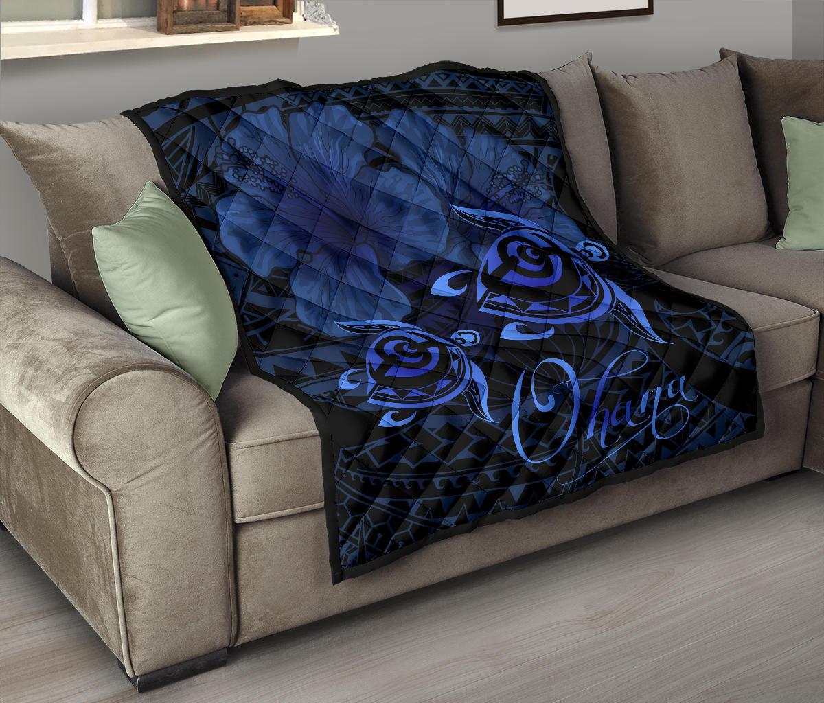 Hawaii Turtle Ohana Hibiscus Poly Premium Quilt Blue - Polynesian Pride
