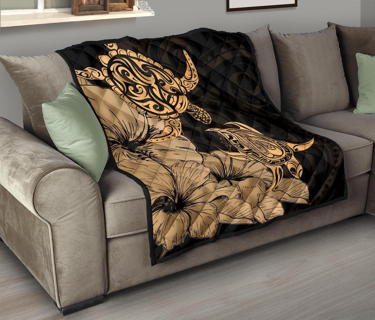 Hawaii Turtle Premium Quilt Polynesian Hibiscus Art Gold AH - Polynesian Pride
