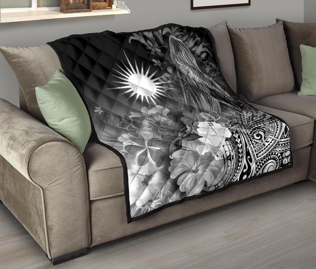 Marshall Islands Premium Quilt - Humpback Whale with Tropical Flowers (White) - Polynesian Pride