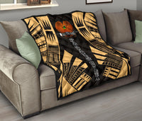 Papua New Guinea Premium Quilt - Papua New Guinea Coat Of Arsms Polynesian Gold Tattoo - Polynesian Pride