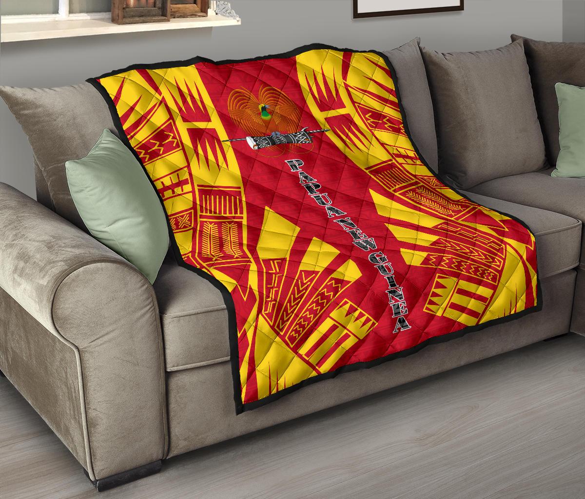 Papua New Guinea Premium Quilt - Papua New Guinea Coat Of Arsms Polynesian Yellow Tattoo - Polynesian Pride