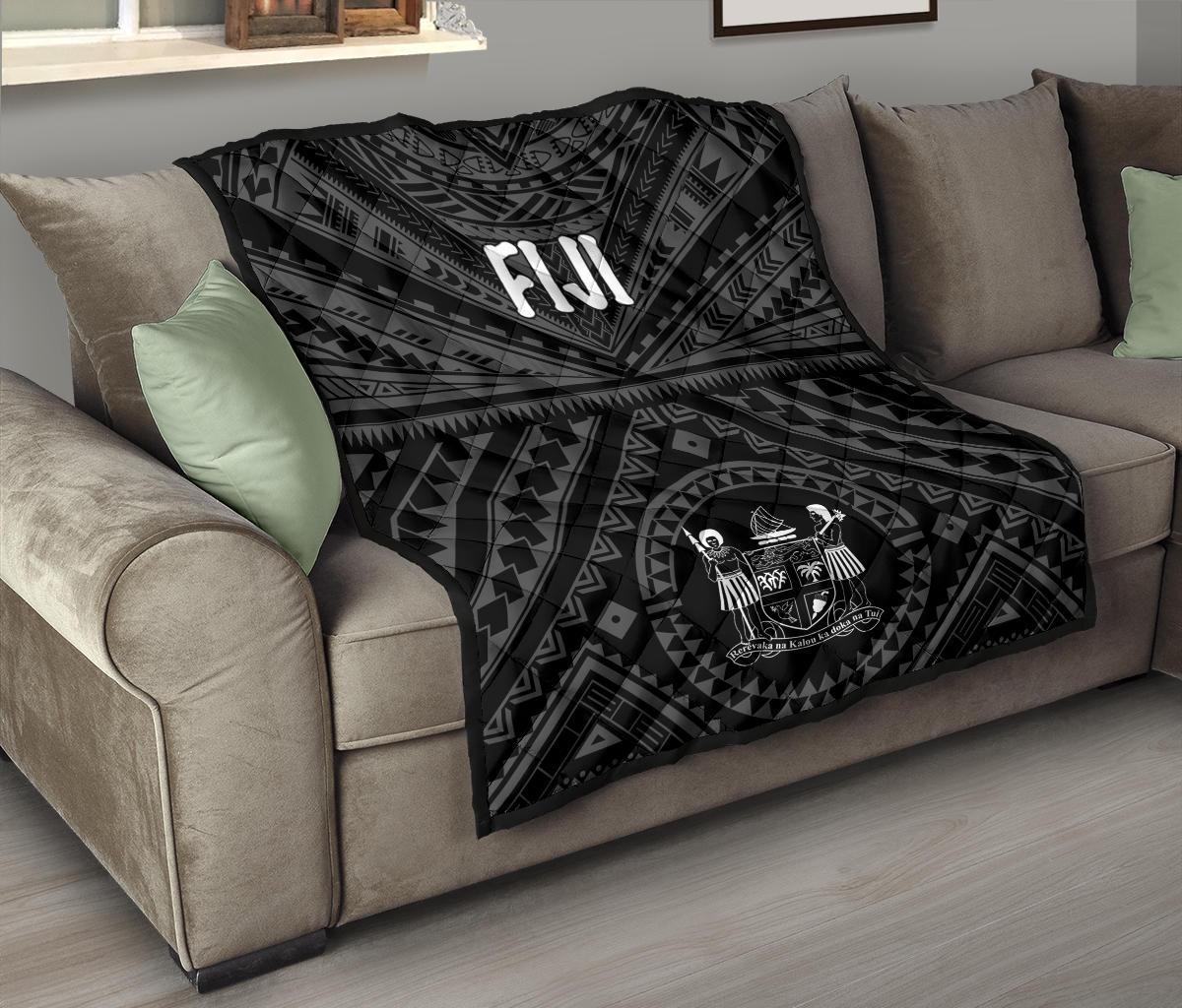 Fiji Premium Quilt - Fiji Seal With Polynesian Tattoo Style (Black) - Polynesian Pride