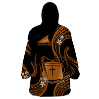 Tokelau Wearable Blanket Hoodie Tokelauan Tatau With Badge Gold LT14 - Polynesian Pride