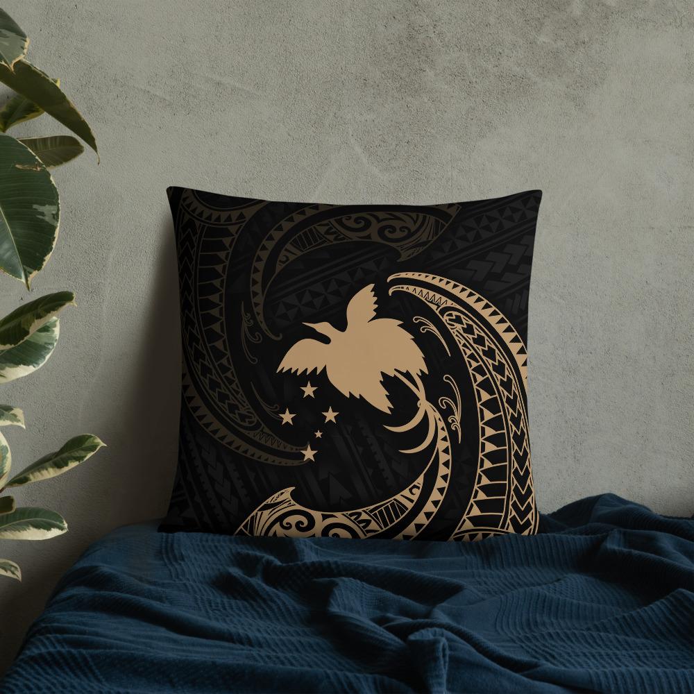 Papua New Guinea Polynesian Basic Pillow - Gold Tribal Wave 22×22 Black Pillow - Polynesian Pride